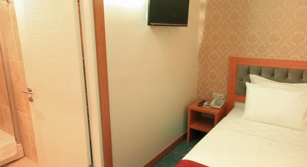 Helikon Business Hotel