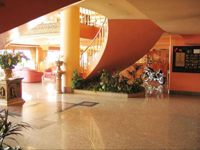 Hotel Eken Prestige