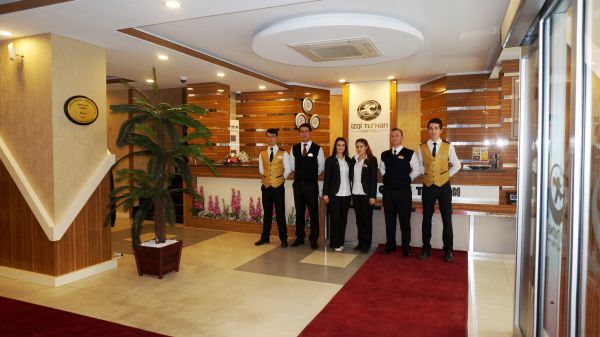Hotel İzgi Turhan
