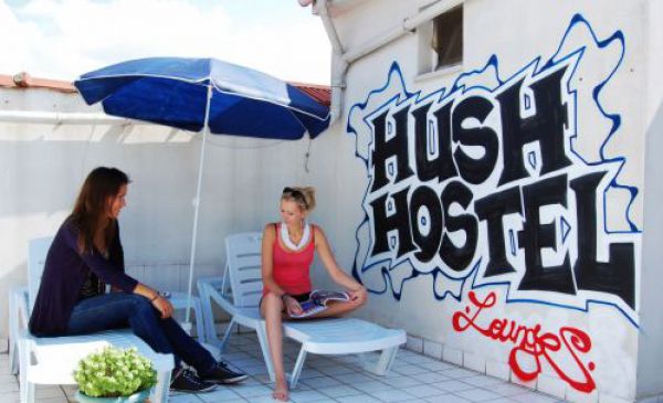 Hush Hostel Lounge