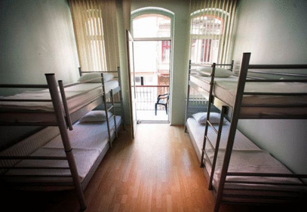 Hush Hostel Lounge