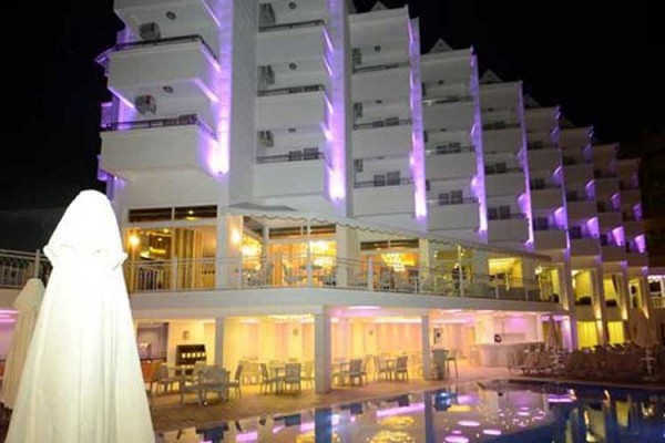 İdeal Piccolo Hotel