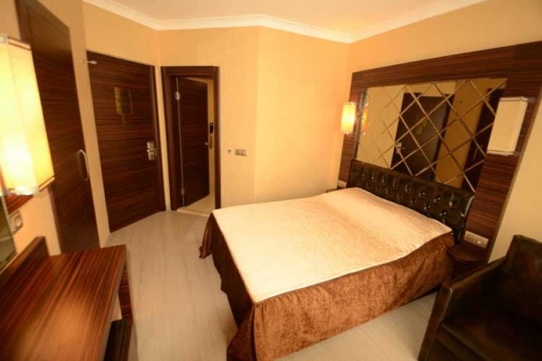 İdeal Piccolo Hotel