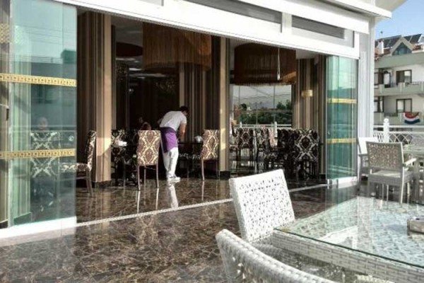 İdeal Piccolo Hotel
