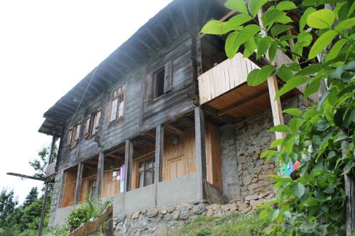 İremit Pansiyon Macahel