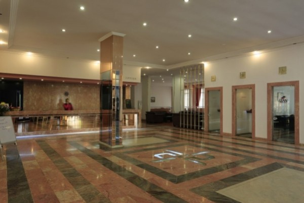 İzethan Hotel