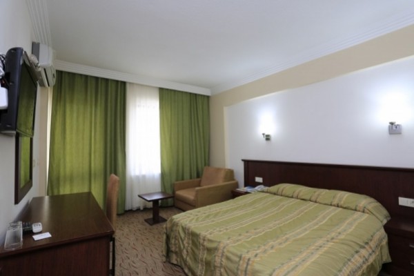 İzethan Hotel