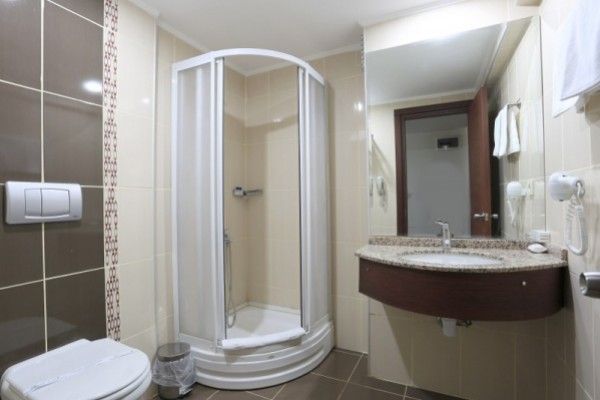 İzethan Hotel