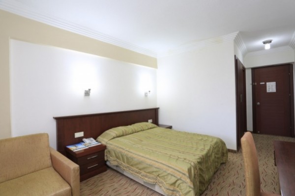 İzethan Hotel