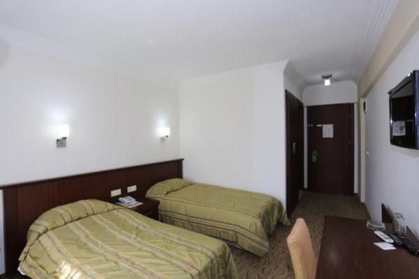 İzethan Hotel