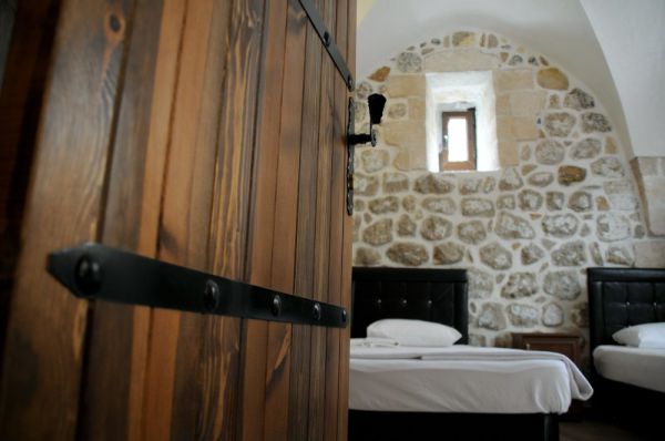 Kadim Otel