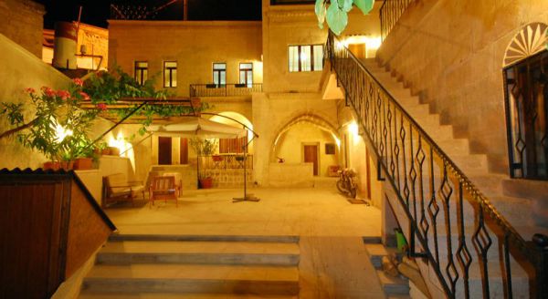 Karadut Cave Hotel