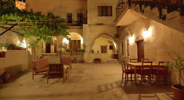 Karadut Cave Hotel