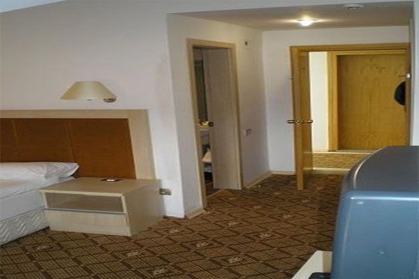 Kaya Green Park Hotel