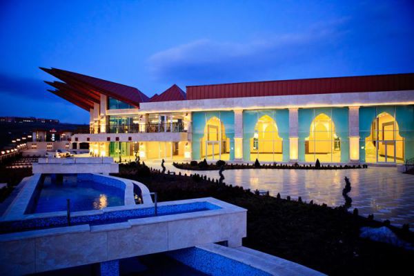 Kronos Hotel
