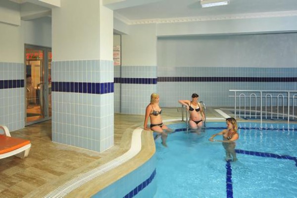 Lioness Hotel