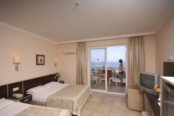 Lioness Hotel