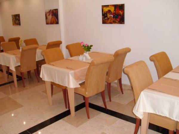 Mari Time Hotel