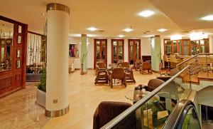 Mega Residence