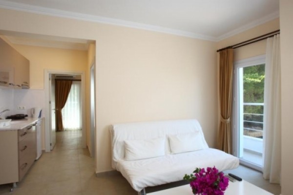 Mer-Can Story Apart & Otel
