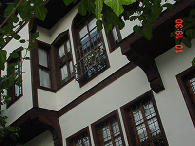 Mevaların Konağı