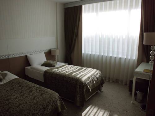 Nadir Hotel