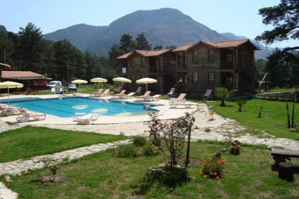 Olympos Park Butik Ağaç Evi