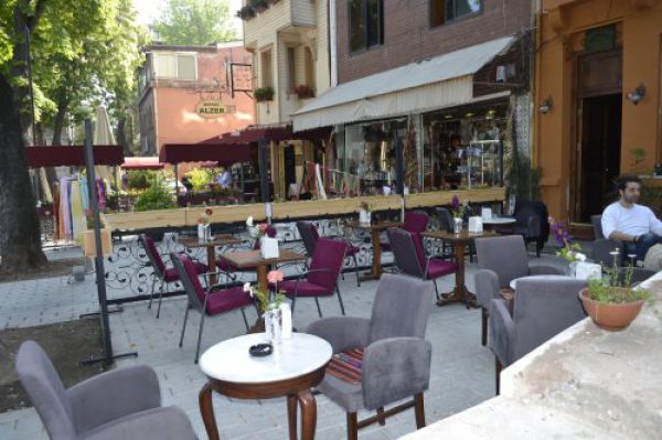 Optimist Otel