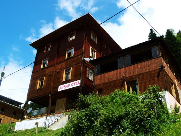 Oris Ahşap Otel