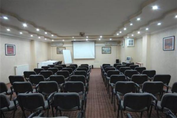 Otel Ayata