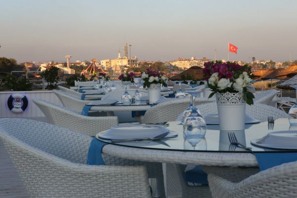 Otel Pembe Köşk