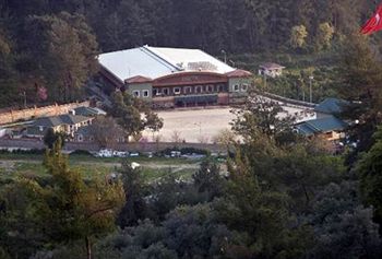 Padok Premium Hotel and Stables