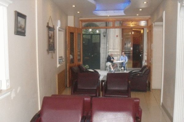 Paradise Hotel