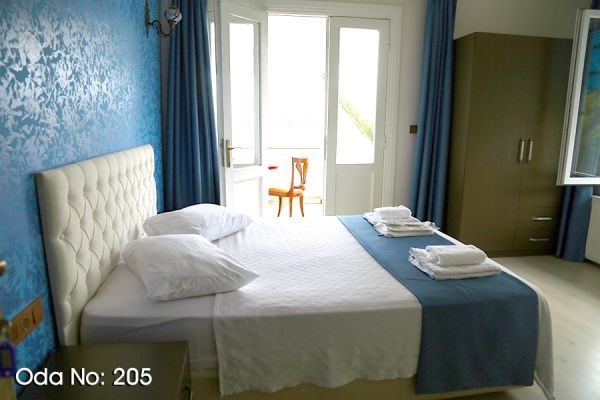 Pyrgos Otel