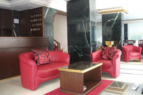 Queen Ra Hotel
