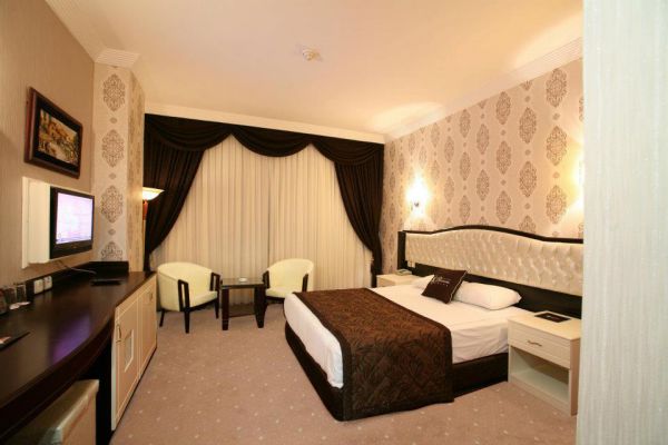 Ravanda Otel
