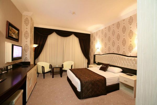 Ravanda Otel
