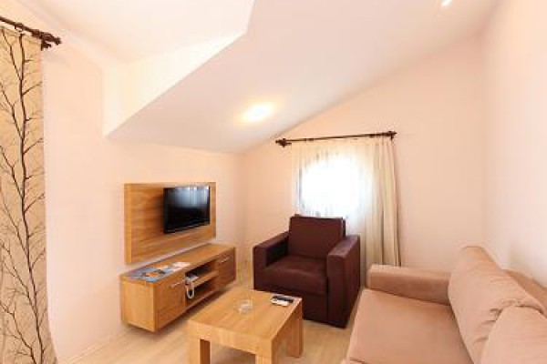 River Garden Holiday Village