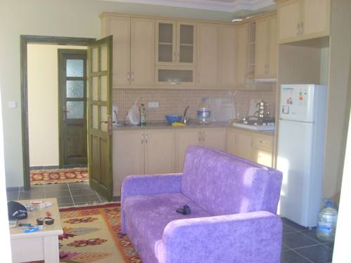 Sempati Apart