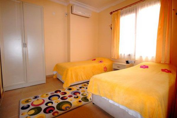 Sualtı Otel