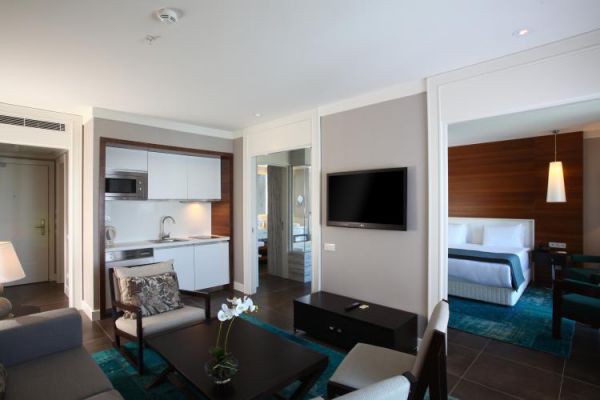 Sun Dance Suites