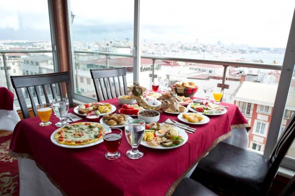 The Golden Horn Hotel