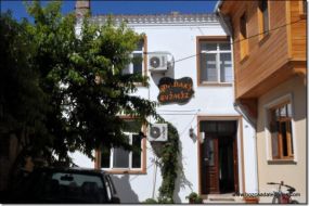 Adadaki Evimiz & Ada Camping