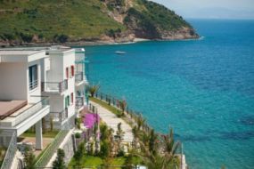 Aria Claros Beach Spa Resort