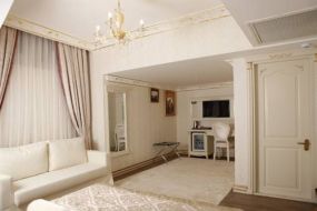 Leyenda Hotel