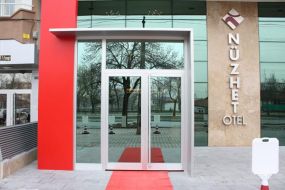 N&uuml;zhet Hotel
