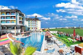 Ramada Resort Side