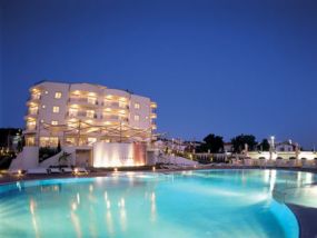 Sisus Hotel