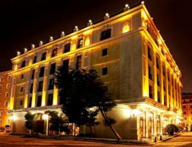 The Golden Horn Hotel