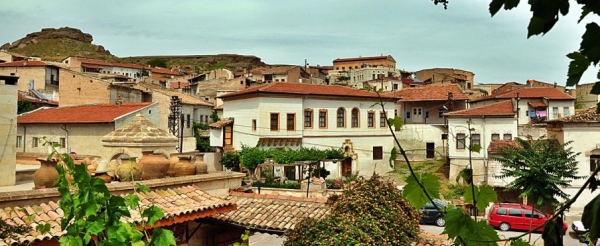Tokmak Konuk Evi